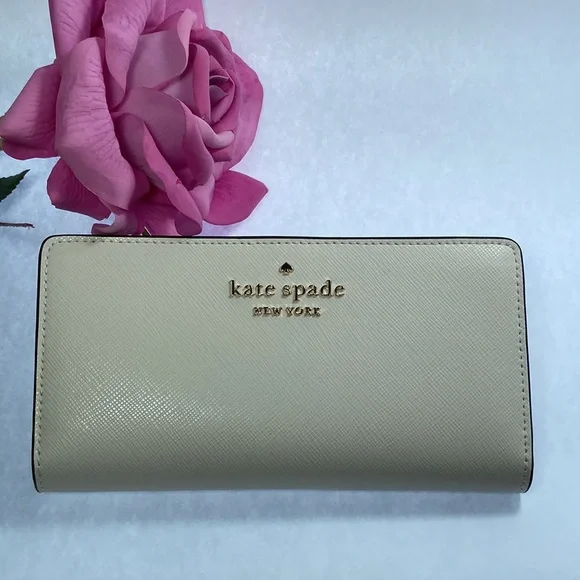 Kate Spade  Staci Large Slim Bifold Wallet In White - Picture 6 of 11